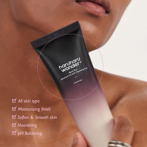 Black Rice Moisture 5.5 Soft Cleansing Gel - 100ml