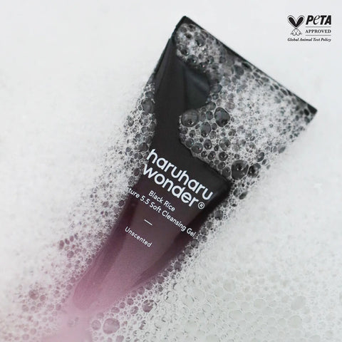Black Rice Moisture 5.5 Soft Cleansing Gel - 100ml