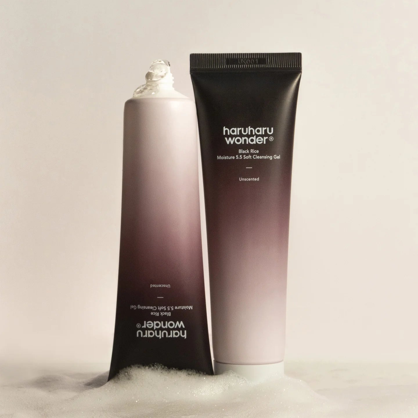 Black Rice Moisture 5.5 Soft Cleansing Gel - 100ml