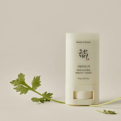 Matte Sun Stick: Mugwort + Camellia (SPF 50+ PA++++) - 18g